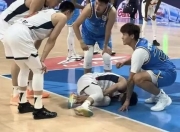 关于媒体人分享徐杰赛后片段：回酒店时脚上啥也没有，没啥大问题的信息