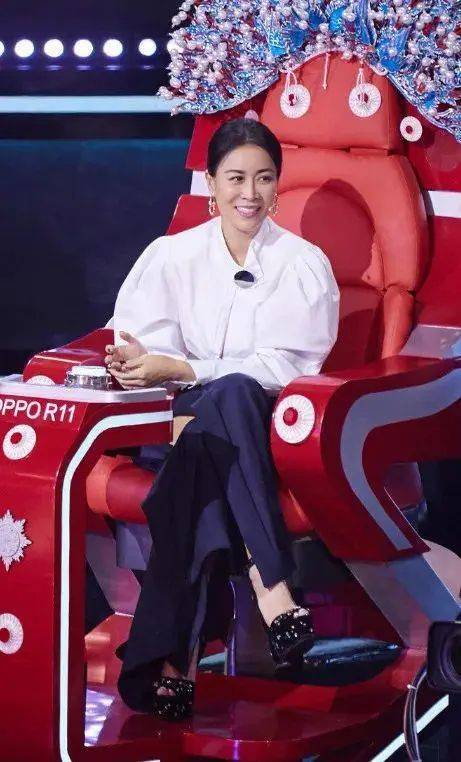 20年前，那个让那英甘愿“未婚生子”的前国脚高峰，如今过得怎样的简单介绍