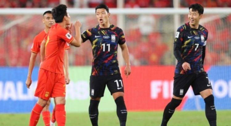 0-4！比国足还差，亚洲冠军10轮0胜，仅积5分沦为垫底，一蹶不振